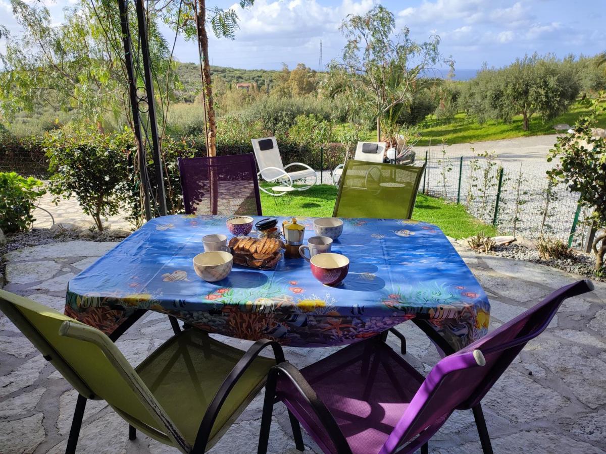 Casa Del Poggio Barone - Limone Villa Rodi Bagian luar foto
