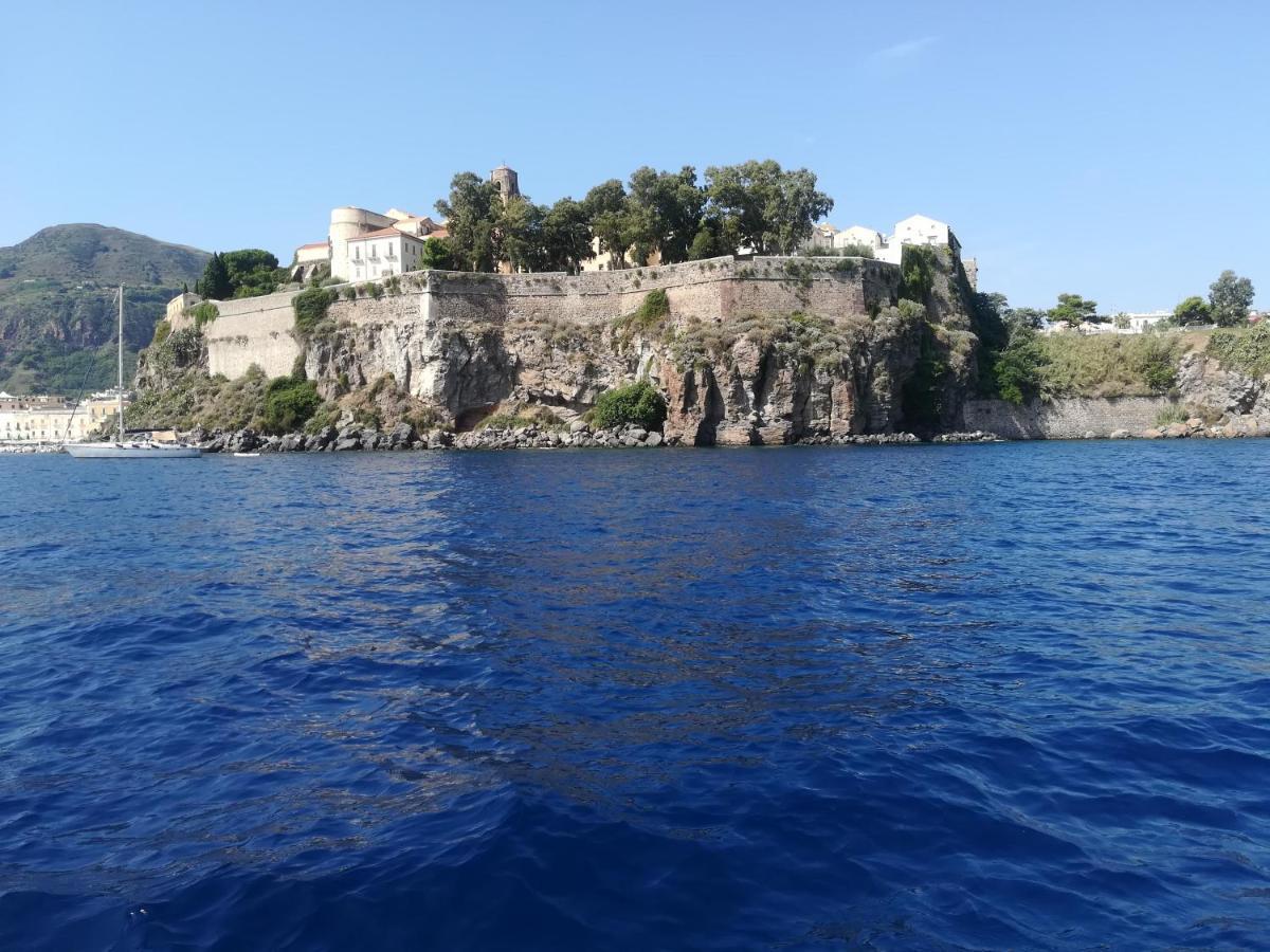 Casa Del Poggio Barone - Limone Villa Rodi Bagian luar foto