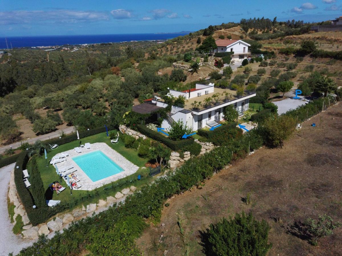 Casa Del Poggio Barone - Limone Villa Rodi Bagian luar foto